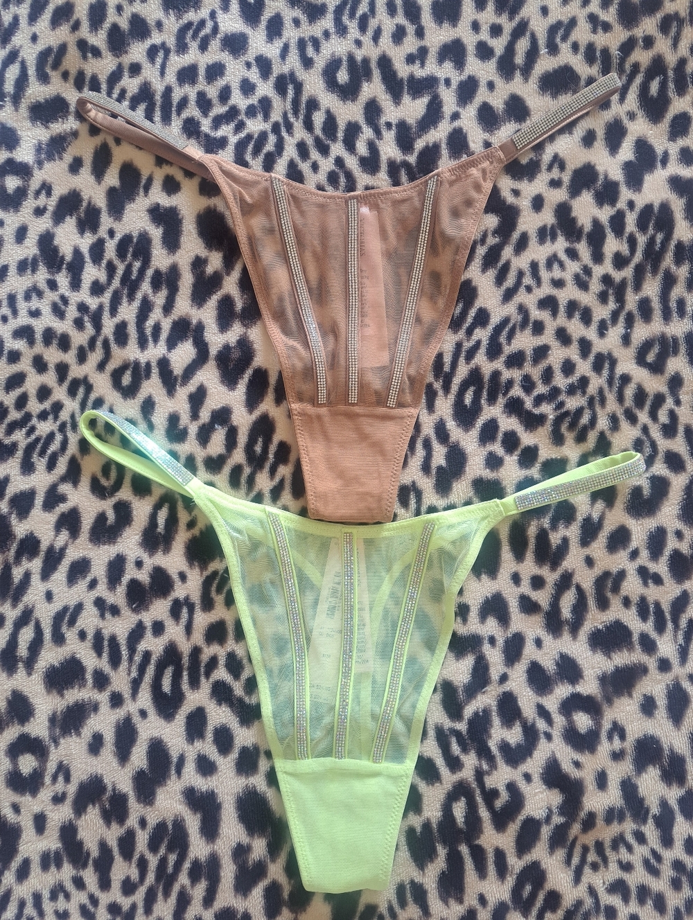 VS Shine Straps Panties Bundle(M) - NEW